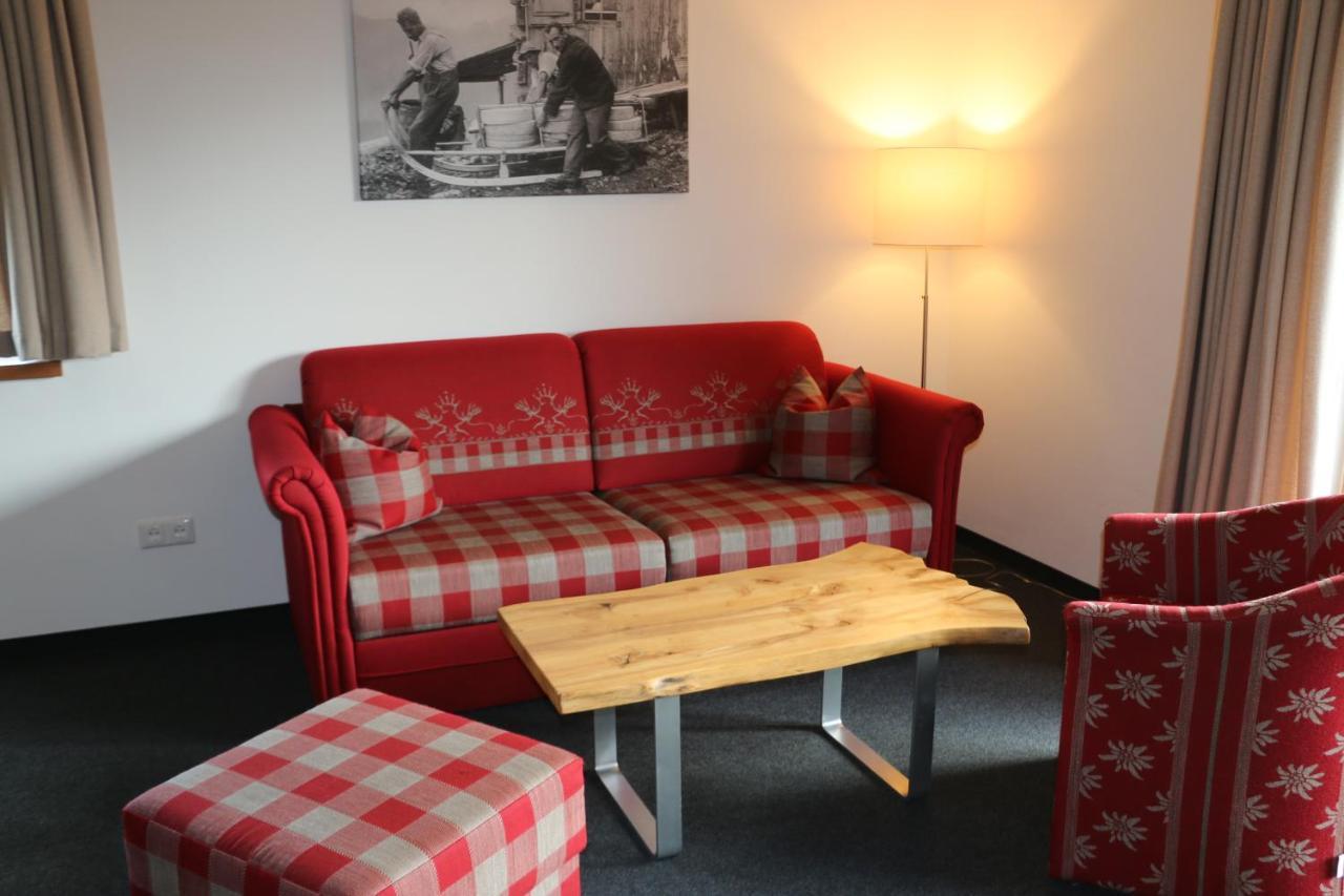 Gaestehaus Alpina Riezlern Habitación foto