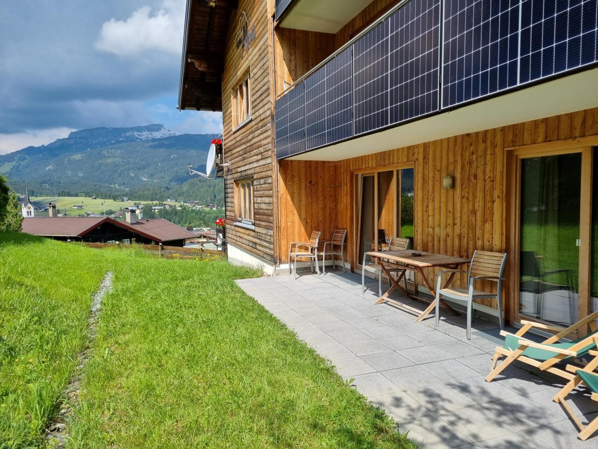 Gaestehaus Alpina Riezlern Habitación foto