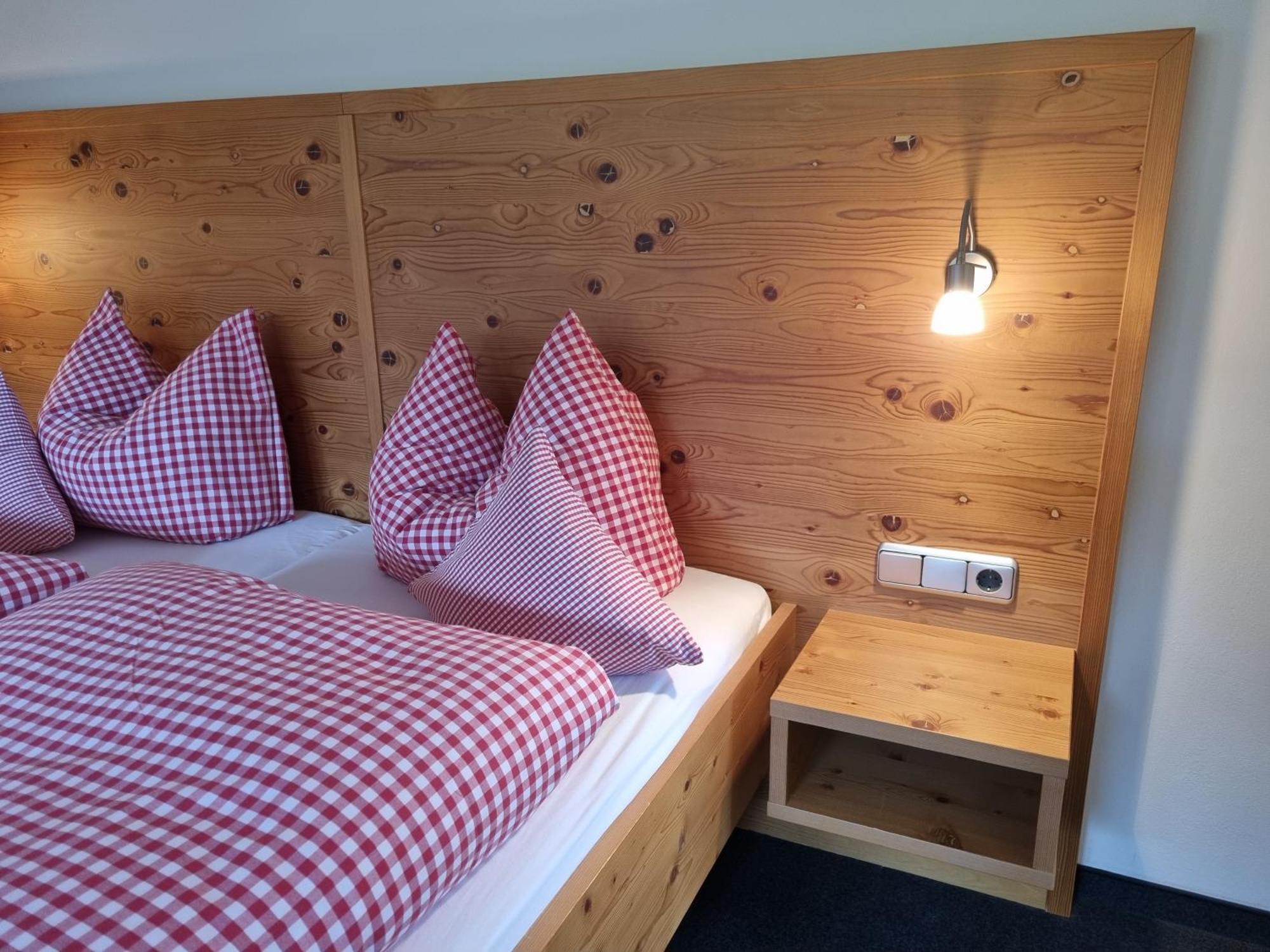 Gaestehaus Alpina Riezlern Habitación foto